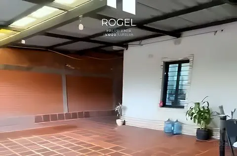 Casa de 3 dormitorios con pileta, Lomas de Tafí sector 19, foto 2